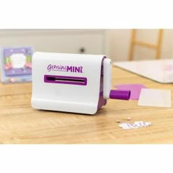 Crafter's Companion Gemini Mini Manual Die-Cutting Machine